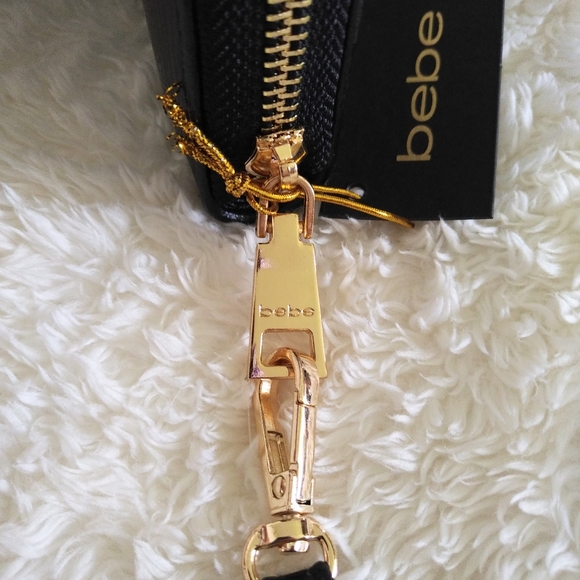 bebe Gianna Black🖤 Wristlet Wallet - NWT - Picture 4 of 15